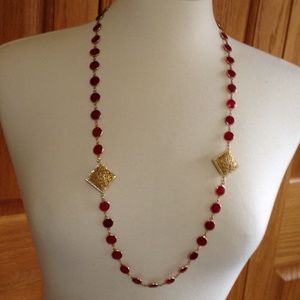 DEVON LEIGH -Filigree Statement Necklace -Like New